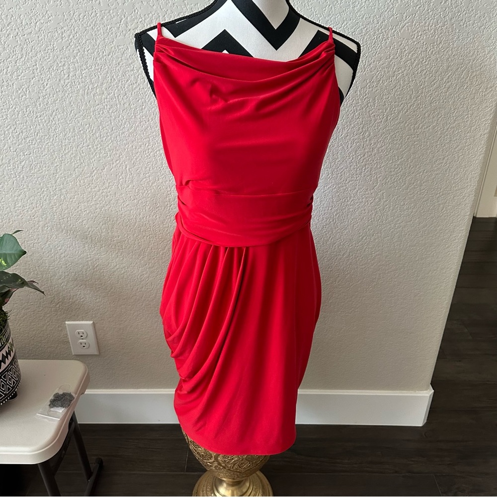 Nine West || slouchy red ruched sheath dress